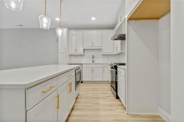1342 Parc Bench Road, Atlanta, GA 30316