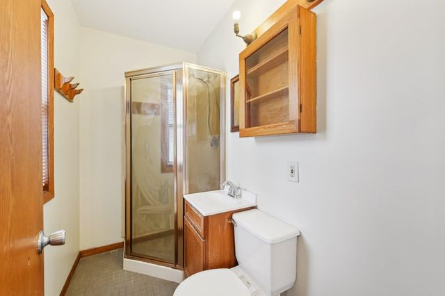 661 Surrey Avenue, Saint Paul, MN 55106