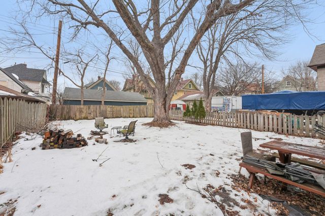 661 Surrey Avenue, Saint Paul, MN 55106