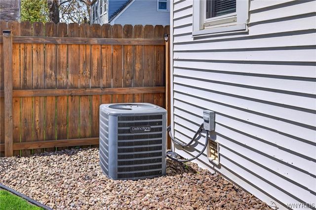 761 Lee Avenue, North Tonawanda, NY 14120