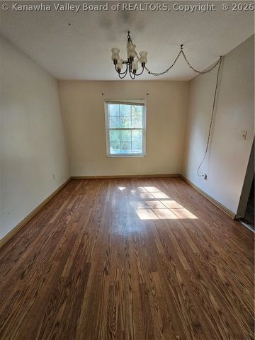 25 Apple Blossum Lane, Culloden, WV 25510
