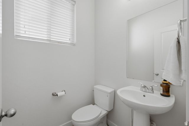 10316 S SILVER MINE RD, South Jordan, UT 84009