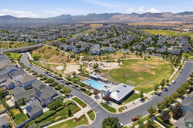 10316 S SILVER MINE RD, South Jordan, UT 84009