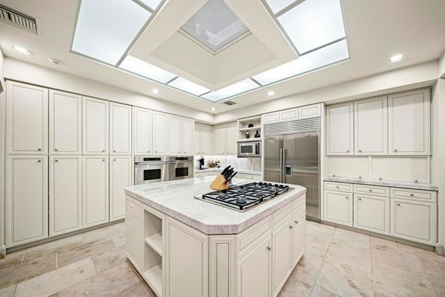 74337 Desert Bajada Trail, Indian Wells, CA 92210