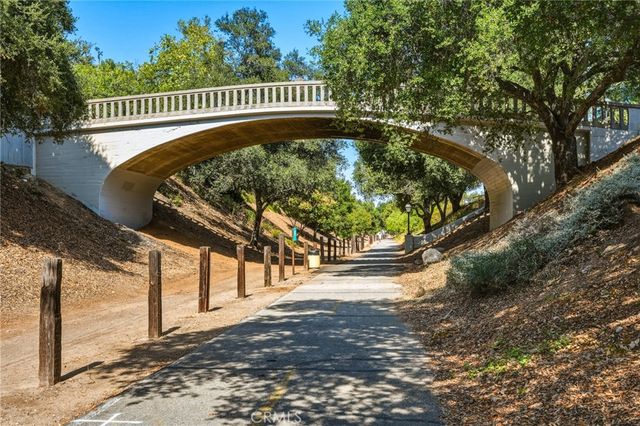 2028 Chesson Street, Duarte, CA 91010