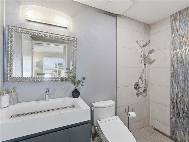 7081 Elmsdale Drive, San Jose, CA 95120