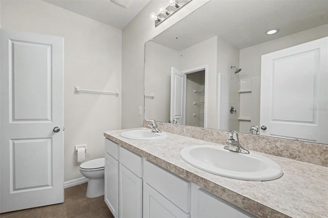 9974 HOUND CHASE DRIVE, Gibsonton, FL 33534