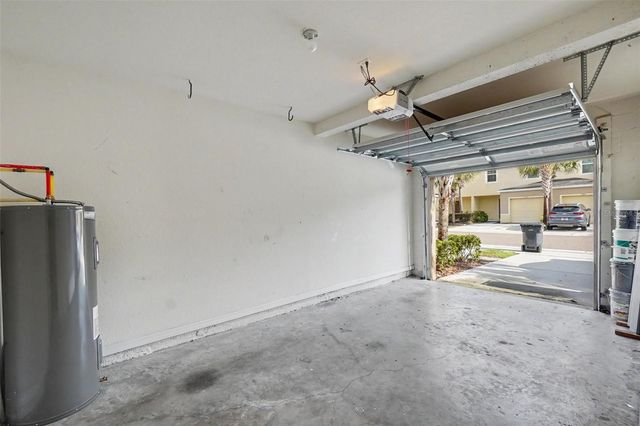 9974 HOUND CHASE DRIVE, Gibsonton, FL 33534