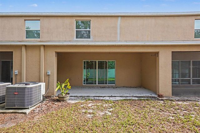 9974 HOUND CHASE DRIVE, Gibsonton, FL 33534