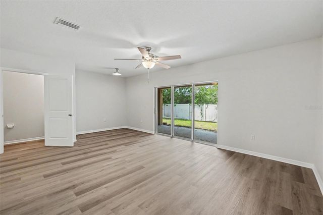 9974 HOUND CHASE DRIVE, Gibsonton, FL 33534