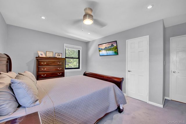 1209 E Broadway D23, Hewlett, NY 11557
