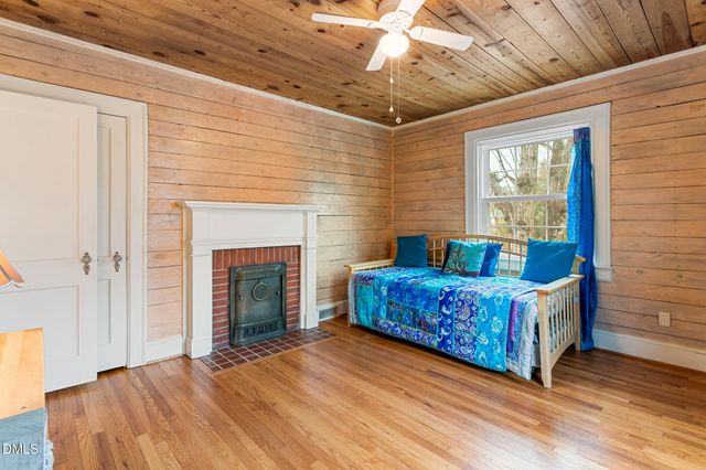 218 Rolling Road, Burlington, NC 27217