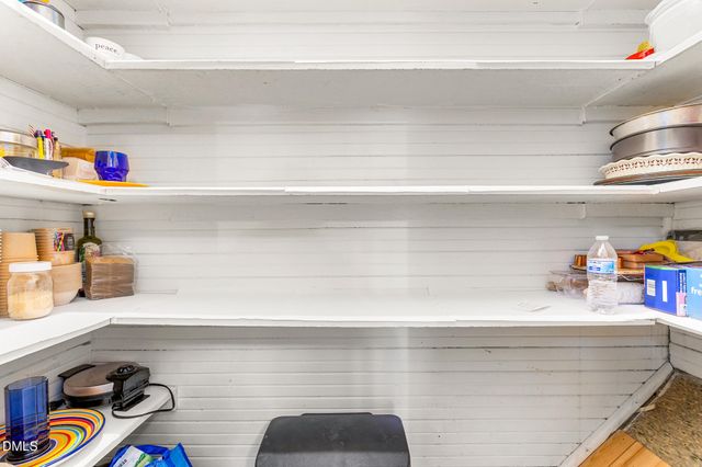 218 Rolling Road, Burlington, NC 27217