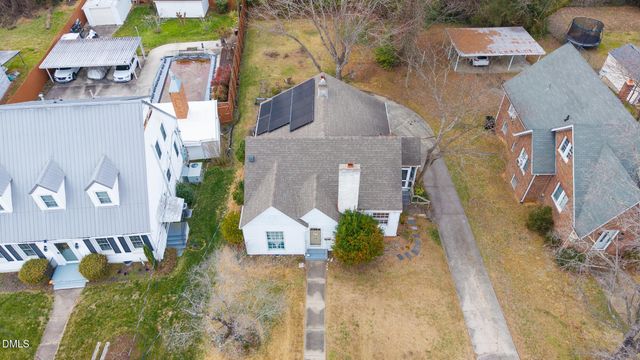 218 Rolling Road, Burlington, NC 27217