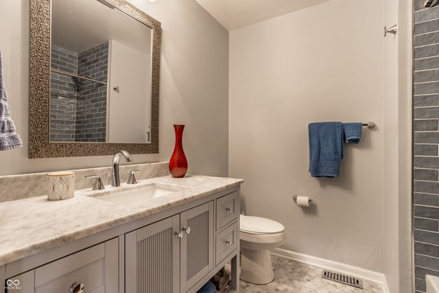 7835 Scarborough Blvd South Drive, Indianapolis, IN 46256