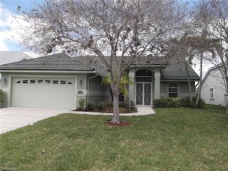 5145 Lochwood CT, Naples, FL 34112