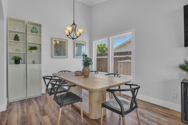 8584 Villaview Dr, Citrus Heights, CA 95621