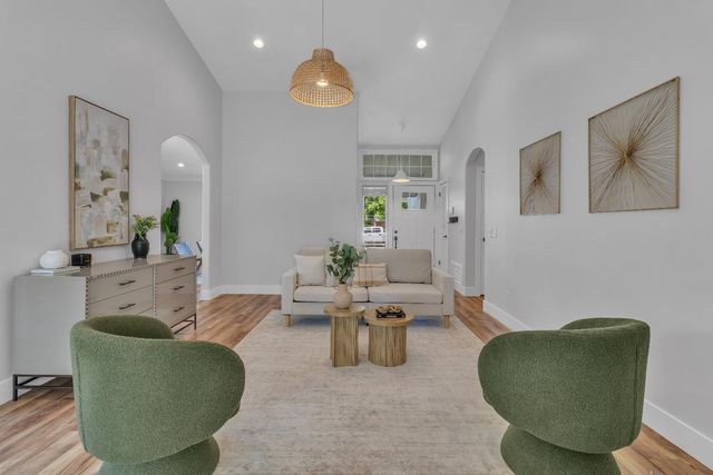 8584 Villaview Dr, Citrus Heights, CA 95621