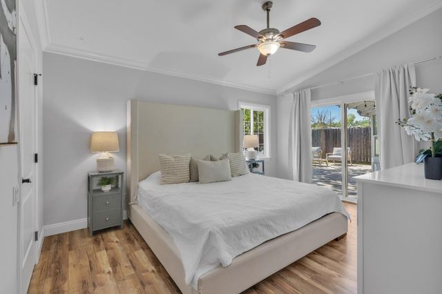 8584 Villaview Dr, Citrus Heights, CA 95621