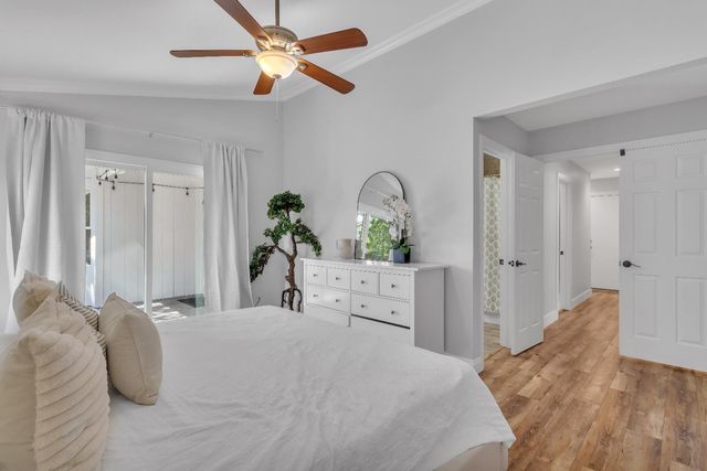 8584 Villaview Dr, Citrus Heights, CA 95621