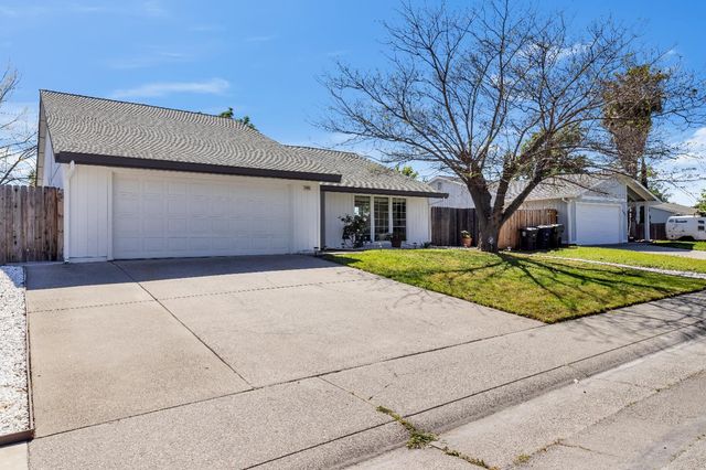 8584 Villaview Dr, Citrus Heights, CA 95621