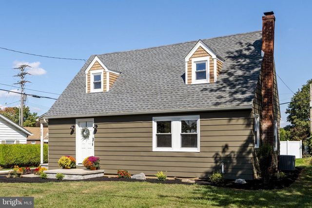 702 STATE DR, Lebanon, PA 17042