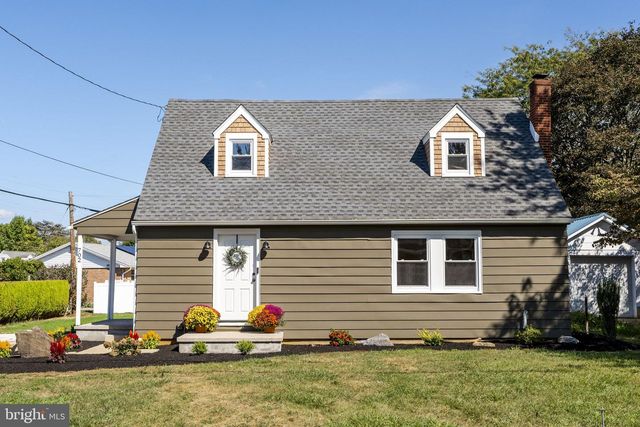 702 STATE DR, Lebanon, PA 17042
