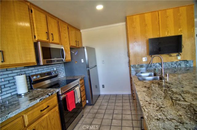 51063 Joshua Tree, Landers, CA 92285