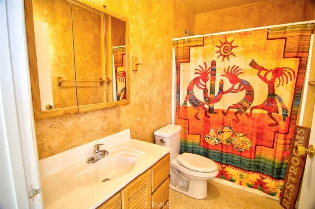 51063 Joshua Tree, Landers, CA 92285