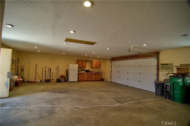 51063 Joshua Tree, Landers, CA 92285
