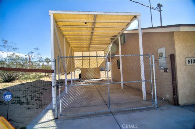 51063 Joshua Tree, Landers, CA 92285