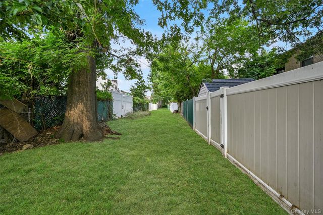 147-03 71st Avenue 55B, Kew Garden Hills, NY 11367