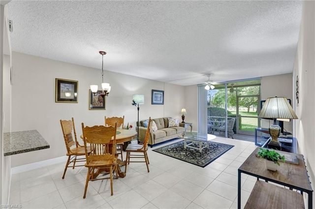 100 Forest Lakes BLVD 110, Naples, FL 34105