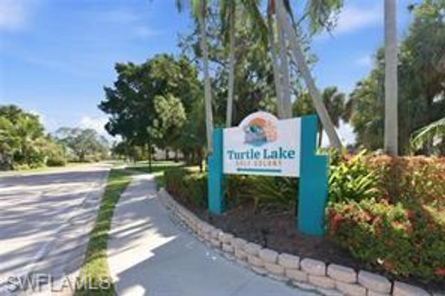 100 Forest Lakes BLVD 110, Naples, FL 34105
