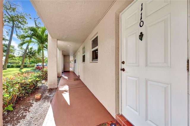 100 Forest Lakes BLVD 110, Naples, FL 34105