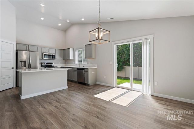 3055 S Green Forest Way, Boise, ID 83709