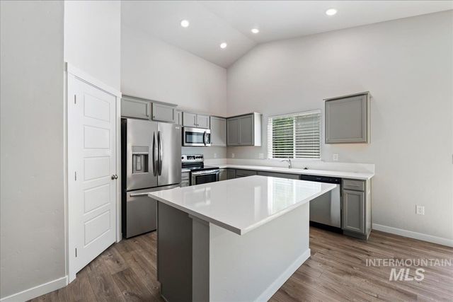3055 S Green Forest Way, Boise, ID 83709