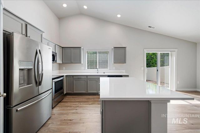 3055 S Green Forest Way, Boise, ID 83709
