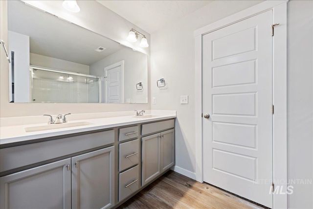 3055 S Green Forest Way, Boise, ID 83709