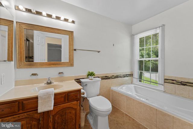 7142 RIVERS EDGE RD, Columbia, MD 21044