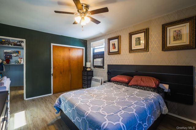 201-02 19th Avenue 2-142, Bayside, NY 11360