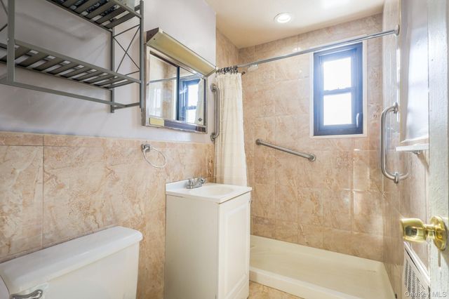 201-02 19th Avenue 2-142, Bayside, NY 11360