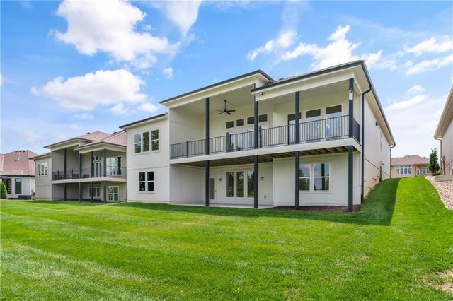 1528 NE Park Springs Terrace, Lee's Summit, MO 64064