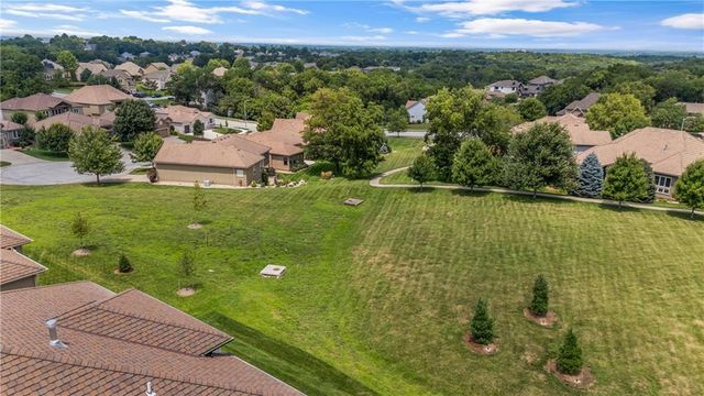 1528 NE Park Springs Terrace, Lee's Summit, MO 64064