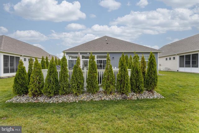 127 RACCOON LN, Barnegat, NJ 08005