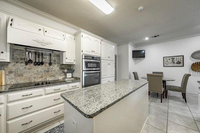 17 Prestwick Court, Cabot, AR 72023