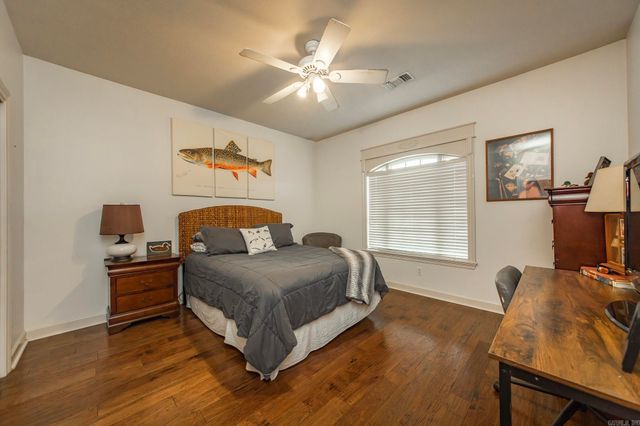 17 Prestwick Court, Cabot, AR 72023