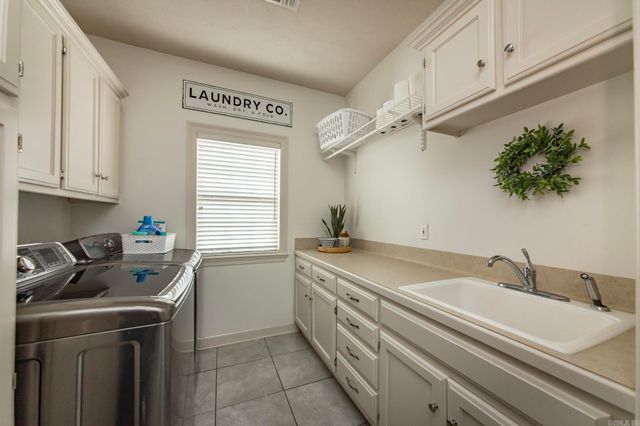 17 Prestwick Court, Cabot, AR 72023