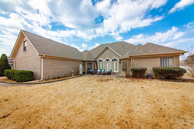 17 Prestwick Court, Cabot, AR 72023