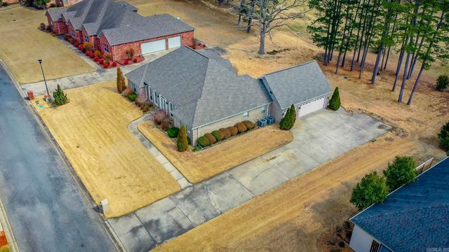 17 Prestwick Court, Cabot, AR 72023
